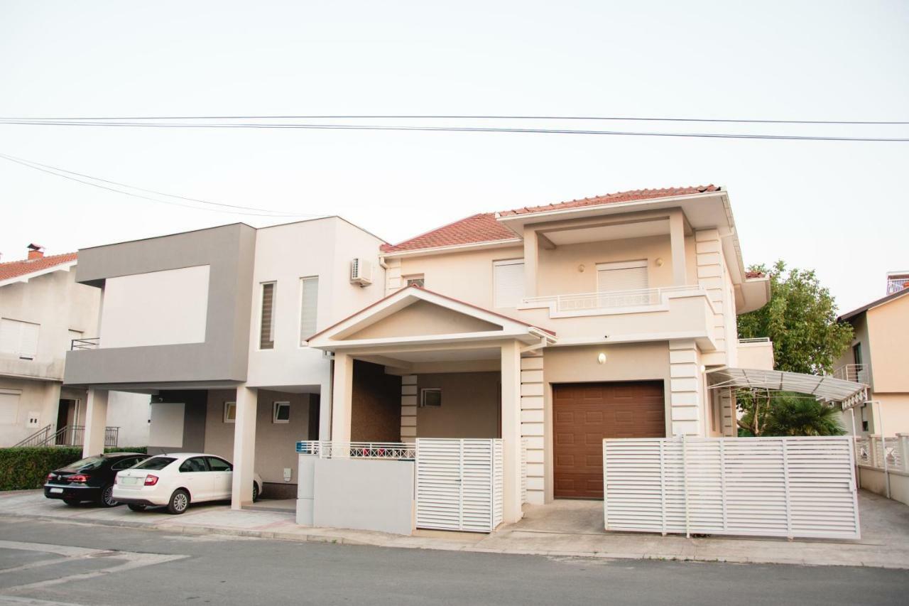 盖夫盖利亚Vila Manuela公寓式酒店 外观 照片